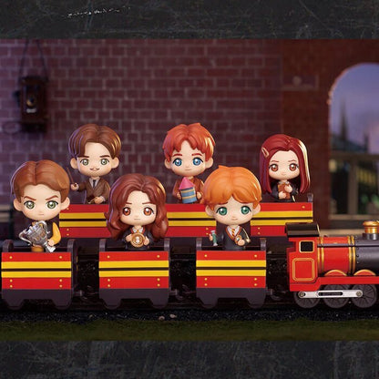 Popmart Harry Potter Heading to Hogwarts Series (Individual Blind Boxes) 7 x 7 x 11cm