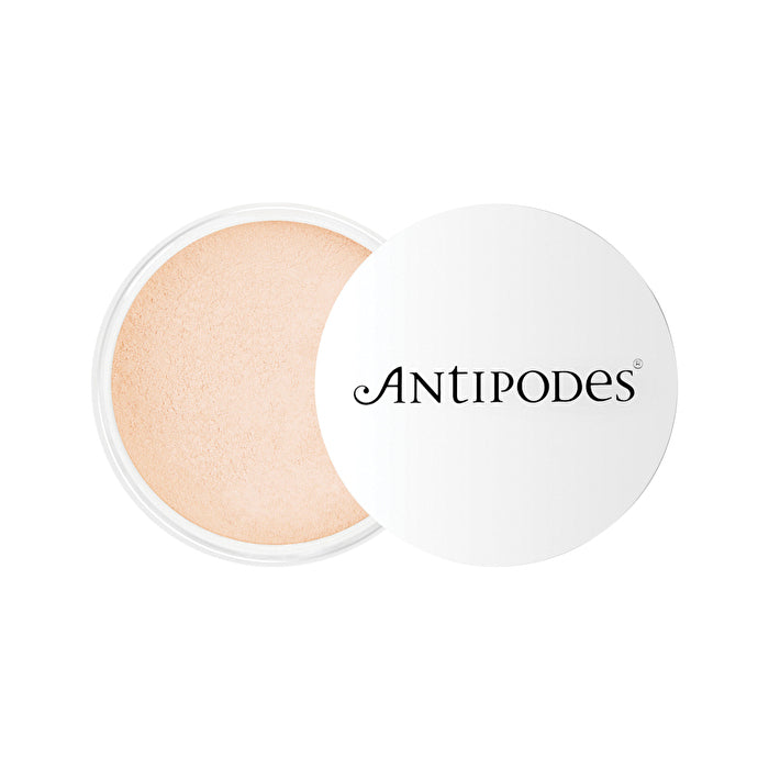 Antipodes Performance Plus Mineral Foundation with SPF 15 Porcelain 11g